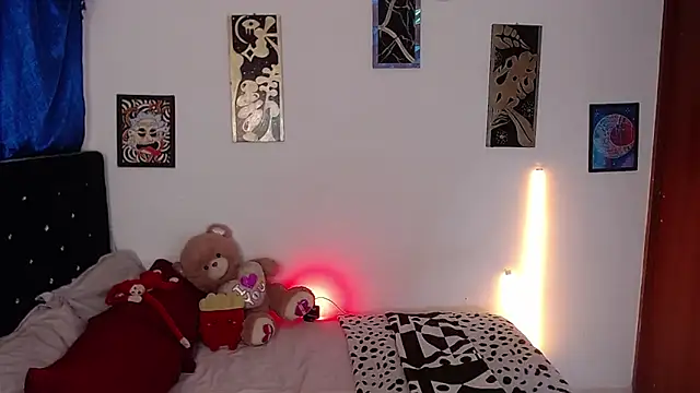 yorsamm smit online show from April 16, 2026, 2:12 am