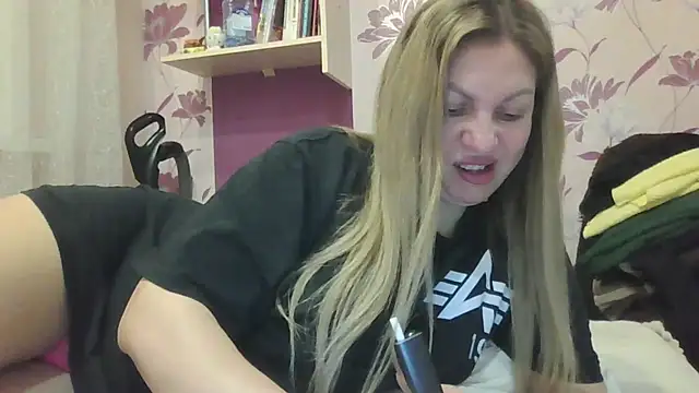 AmandaSexyLAX online show from February 20, 2026, 9:37 pm