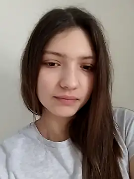 Snapshot of LunaTori456 chatting on January 9, 2026, 12:08 pm LunaTori456 online show from January 9, 2026, 12:08 pm