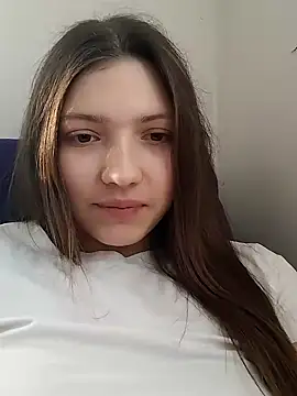 Snapshot of LunaTori456 chatting on January 13, 2026, 11:15 am LunaTori456 online show from January 13, 2026, 11:15 am