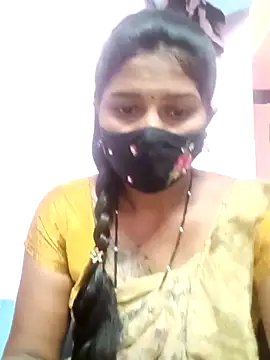 Snapshot of Tamil_Hot_Anu chatting on April 29, 2026, 9:35 am Tamil Hot Anu online show from April 29, 2026, 9:35 am