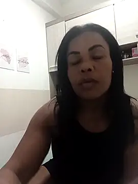 Snapshot of Gi_Denga chatting on May 9, 2026, 10:15 pm Gi Denga online show from May 9, 2026, 10:15 pm