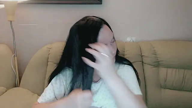 infinity loveliness online show from December 15, 2025, 10:41 am