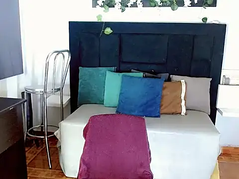 sora jun online show from February 21, 2026, 3:13 pm