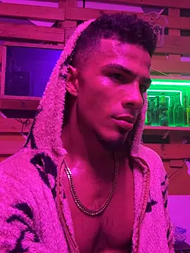 Sha dowR7 online show from April 28, 2026, 2:27 am