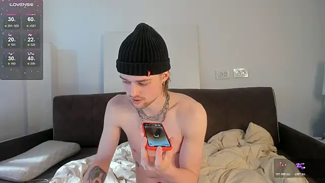 Snapshot of Lev_Miller chatting on April 27, 2026, 11:41 am Lev Miller online show from April 27, 2026, 11:41 am
