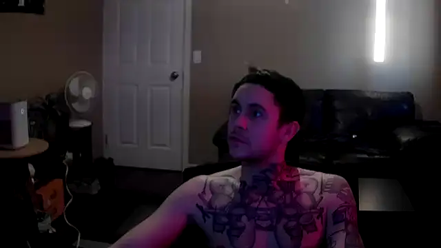 skateboardskate online show from January 7, 2026, 11:29 pm