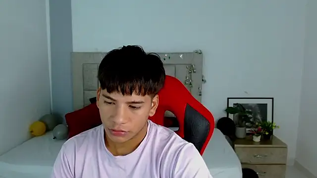 Jay fox1 online show from January 14, 2026, 5:13 am