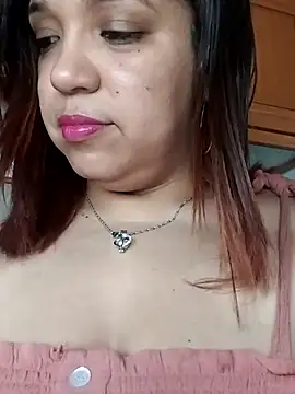 Snapshot of neenita69 chatting on January 15, 2026, 1:48 pm neenita69 online show from January 15, 2026, 1:48 pm