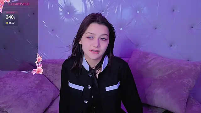 Snapshot of xxxnaughtyfoxyxxx chatting on January 9, 2026, 8:50 am xxxnaughtyfoxyxxx online show from January 9, 2026, 8:50 am