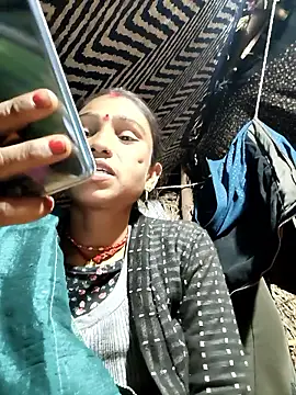 lodhi8080 online show from January 18, 2026, 2:43 pm