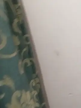 8inchhere online show from February 6, 2026, 4:43 pm