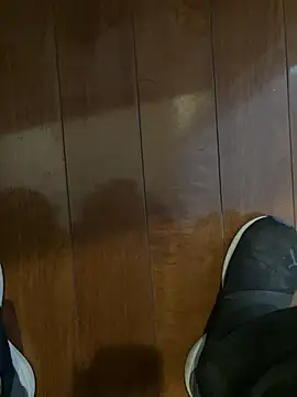 pon05240 online show from April 17, 2026, 6:27 am