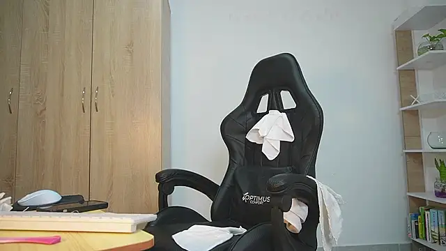 celestes777 online show from March 16, 2026, 7:40 pm