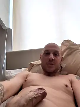 parish7196 online show from February 9, 2026, 10:19 am