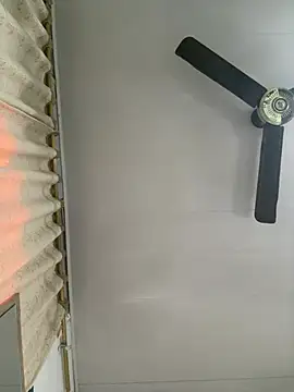 Snapshot of lriana_miller chatting on January 9, 2026, 8:21 pm lriana miller online show from January 9, 2026, 8:21 pm