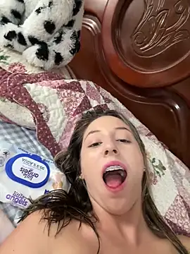 lriana miller online show from April 17, 2026, 8:23 pm