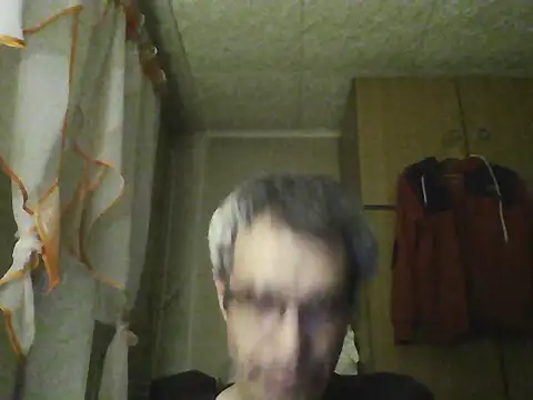 Snapshot of Gattuzoman85 chatting on June 5, 2026, 9:31 pm Gattuzoman85 online show from June 5, 2026, 9:31 pm