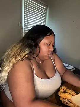 Snapshot of Chocolatebunnyxx96 chatting on March 22, 2026, 3:59 pm Chocolatebunnyxx96 online show from March 22, 2026, 3:59 pm