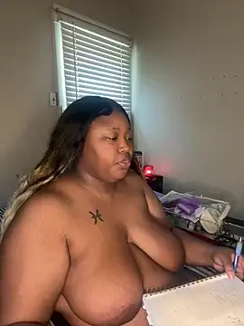 Snapshot of Chocolatebunnyxx96 chatting on March 26, 2026, 4:34 pm Chocolatebunnyxx96 online show from March 26, 2026, 4:34 pm