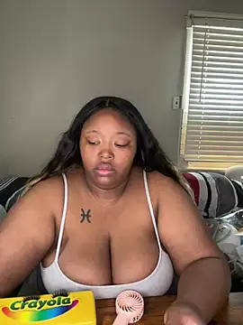 Snapshot of Chocolatebunnyxx96 chatting on March 27, 2026, 4:07 pm Chocolatebunnyxx96 online show from March 27, 2026, 4:07 pm