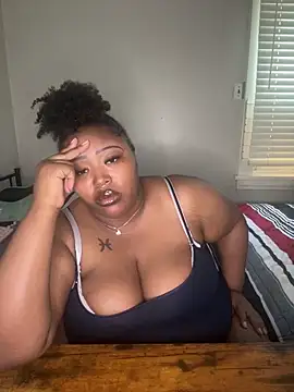 Snapshot of Chocolatebunnyxx96 chatting on April 16, 2026, 9:39 pm Chocolatebunnyxx96 online show from April 16, 2026, 9:39 pm