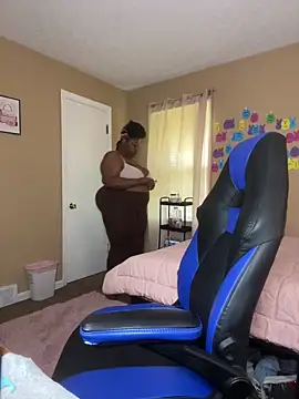 Snapshot of Chocolatebunnyxx96 chatting on May 28, 2026, 10:29 pm Chocolatebunnyxx96 online show from May 28, 2026, 10:29 pm