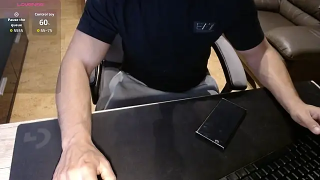 sensualman90 online show from January 14, 2026, 11:27 am