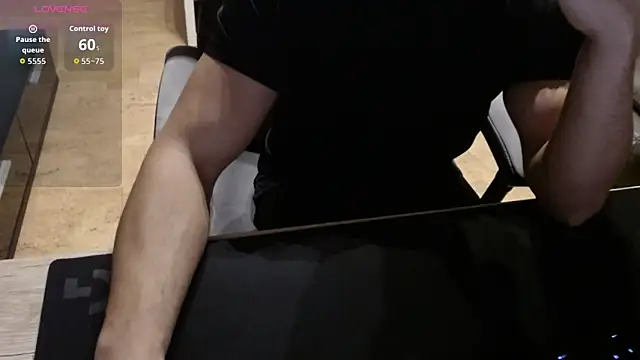 sensualman90 online show from February 12, 2026, 10:38 pm