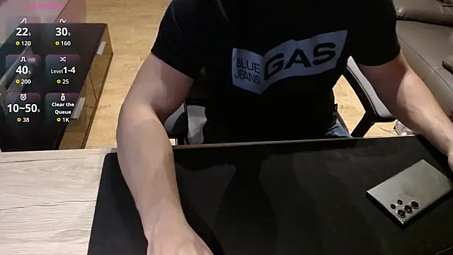 sensualman90 online show from March 19, 2026, 10:03 pm