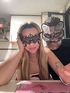 LaDiosa17 online show from June 7, 2026, 10:02 pm