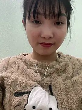 Snapshot of mode-bae chatting on January 10, 2026, 6:15 am mode-bae online show from January 10, 2026, 6:15 am