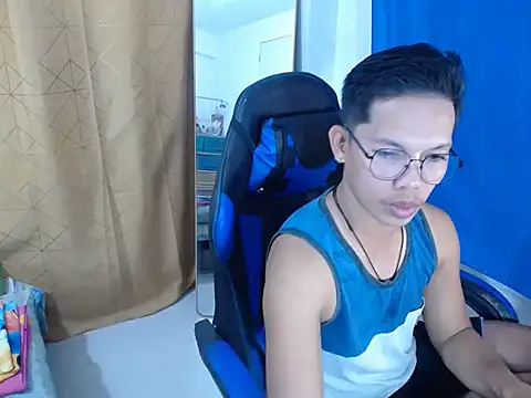 Snapshot of holly_oreo chatting on July 12, 2026, 2:41 pm holly oreo online show from July 12, 2026, 2:41 pm