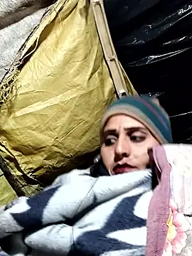 Bhavna8080 online show from January 12, 2026, 5:29 pm