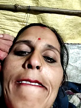 Bhavna8080 online show from February 22, 2026, 2:37 pm