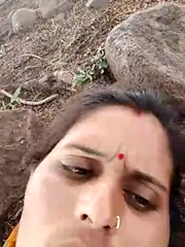 Snapshot of Bhavna8080 chatting on July 1, 2026, 7:21 am Bhavna8080 online show from July 1, 2026, 7:21 am