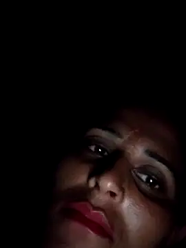 Snapshot of Bhavna8080 chatting on July 7, 2026, 11:31 pm Bhavna8080 online show from July 7, 2026, 11:31 pm