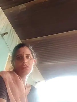 Snapshot of Bhavna8080 chatting on July 17, 2026, 10:22 am Bhavna8080 online show from July 17, 2026, 10:22 am