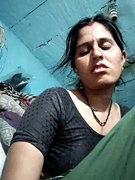 Snapshot of Bhavna8080 chatting on July 25, 2026, 4:37 pm Bhavna8080 online show from July 25, 2026, 4:37 pm