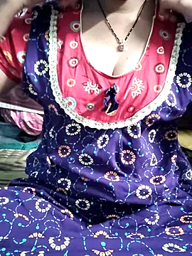 lusy79 online show from February 1, 2026, 2:10 am