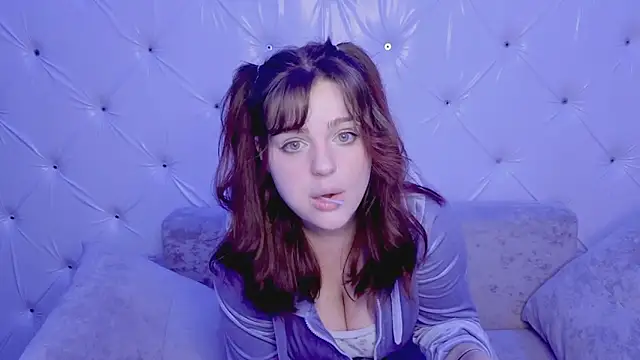 MilkyPop  online show from March 6, 2026, 9:28 am