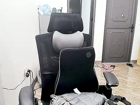 Shulee- online show from February 14, 2026, 1:46 am