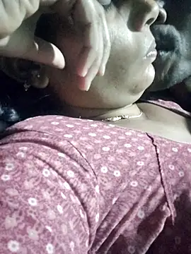 Cupalshow123 online show from April 14, 2026, 6:47 pm