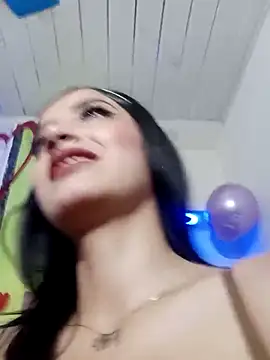 honeyluxe  online show from March 4, 2026, 4:07 am