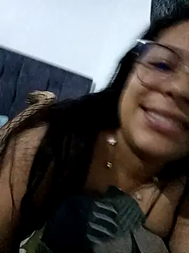 Snapshot of CamAlexa chatting on January 15, 2026, 4:39 am CamAlexa online show from January 15, 2026, 4:39 am