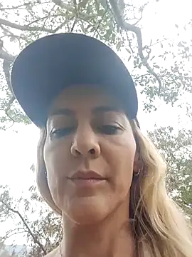 Snapshot of Monita_Med chatting on March 24, 2026, 4:34 pm Monita Med online show from March 24, 2026, 4:34 pm