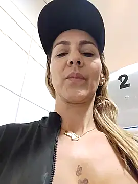 Snapshot of Monita_Med chatting on March 30, 2026, 1:34 pm Monita Med online show from March 30, 2026, 1:34 pm