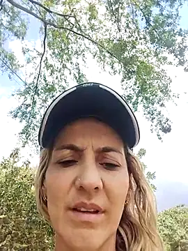 Snapshot of Monita_Med chatting on April 27, 2026, 6:50 pm Monita Med online show from April 27, 2026, 6:50 pm