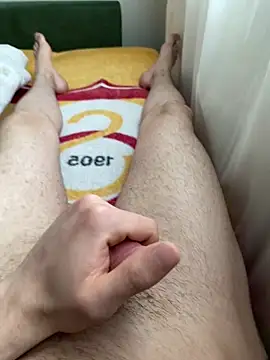 mhmtt12 online show from April 28, 2026, 3:39 pm