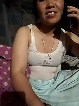 Snapshot of vesla-2k chatting on April 25, 2026, 1:25 pm vesla-2k online show from April 25, 2026, 1:25 pm